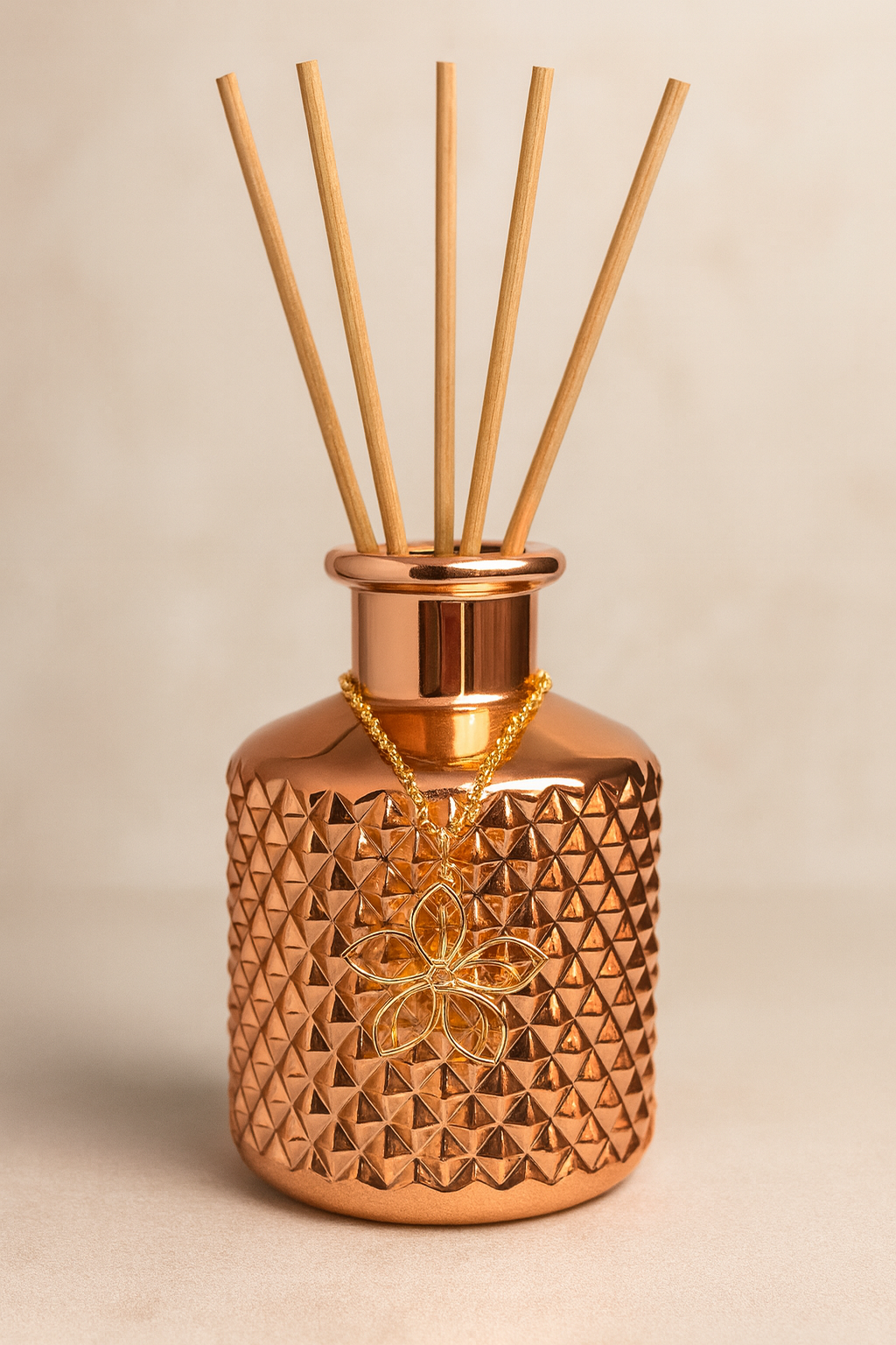 Diffuseur parfum artisanal 200ml or rose design géométrique personnalisable Grasse