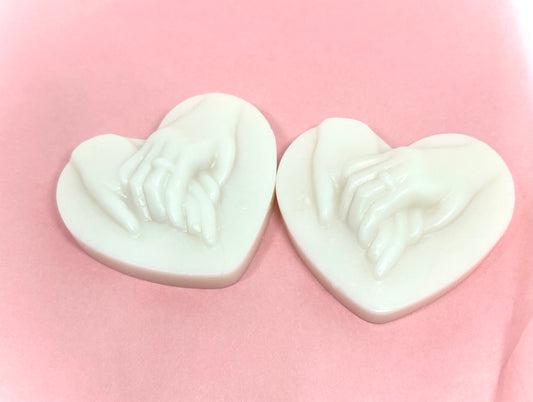 Fondants parfumés Lien du Cœur forme cœur mains entrelacées cadeau mariage