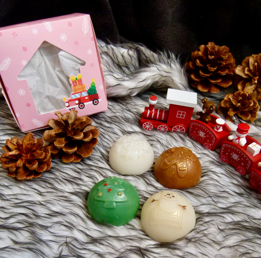 Détail fondants Noël boules sapin bonhomme flocon parfums gourmands